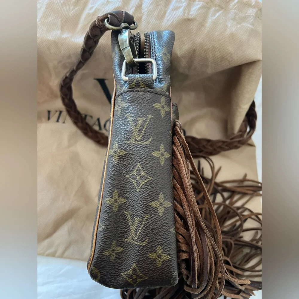 Louis Vuitton Monogram Marceau Fringe Crossbody - Vintage Boho Bags - Picture 5 of 15